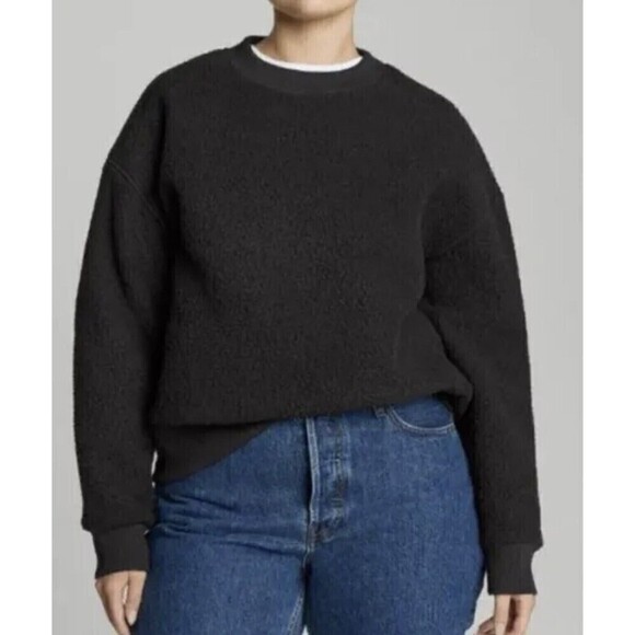 NWT Everlane Black ReNew Fleece Oversized Crew Recycled Polyester Sweater Small - Picture 1 of 8
